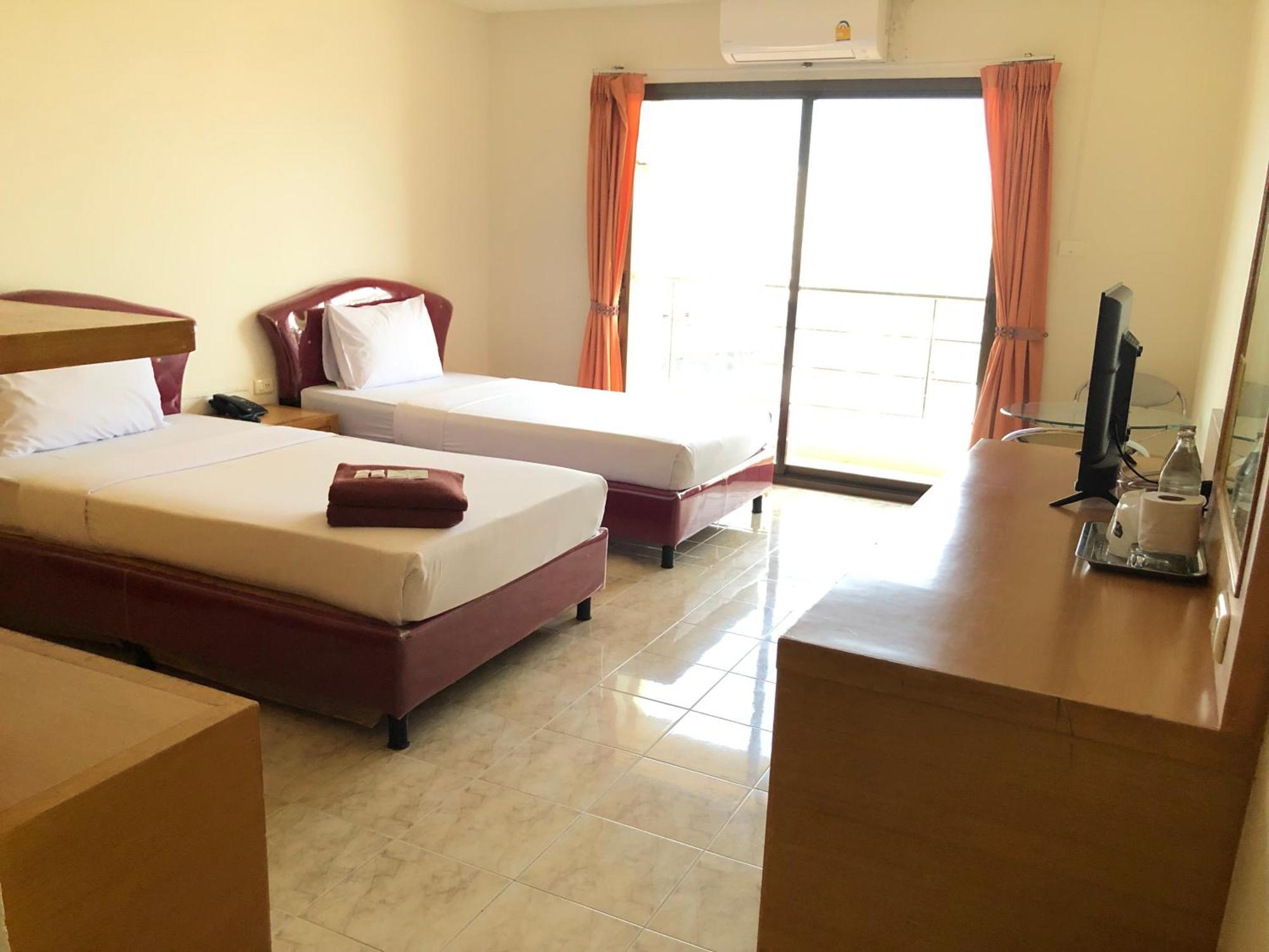 Pearl Place Hotel Hat Yai Exterior photo